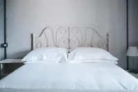 SM Hospitality Wybicki - Bed and Breakfasts