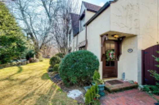 Highland Ave Hoteles en Norwalk