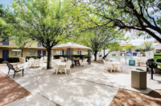 โมเทล 6 โฮลบรุค แอริโซนา