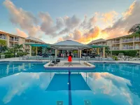 The Grand Caymanian Resort - familiares