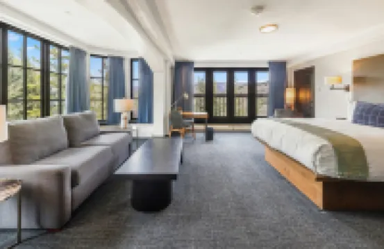The Pines Lodge, a RockResort