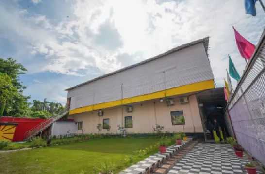 Hotel Chotiwala – 10 Mins from Kashi Vishwanath Temple Hotels in 