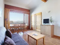 Alpine Studio w/ Balcony