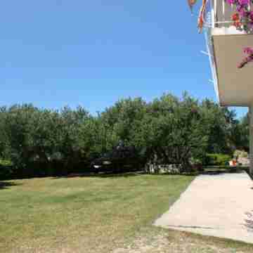 Apartments Sunny Hotel Exterior