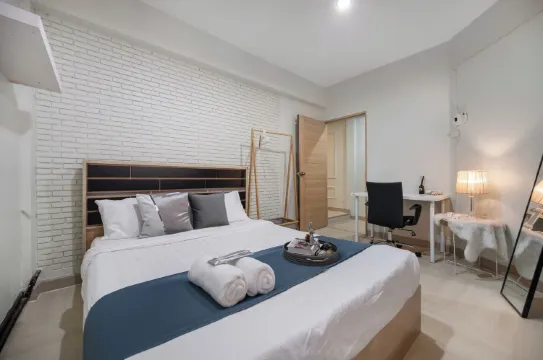 บ้านพักพร้อมระเบียง