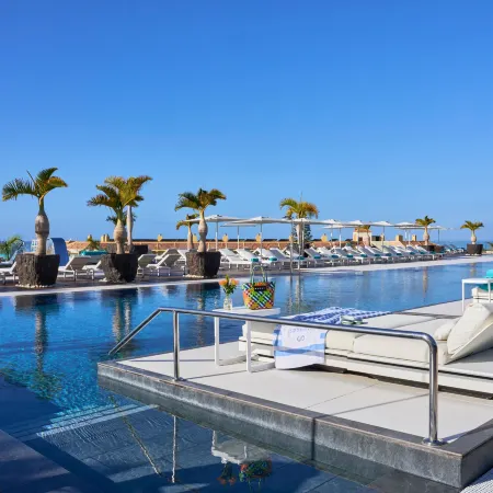 Royal Hideaway Corales Beach, Part of Barceló Hotel Group Ξενοδοχεία στην πόλη Comarca de Isora