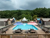Seosan Garorim Glamping & Pool Villa Pension - Pools