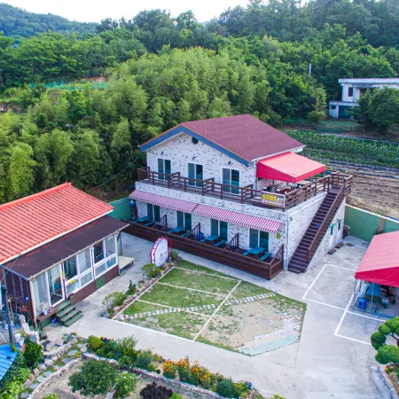 Samcheok Little Happiness Pension