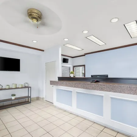 Birch Hill Suites Jackson