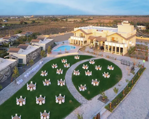 Enrise By Sayaji Junagadh Hotels in Junagadh