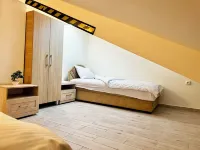 Marinero Apartments โรงแรมใน