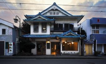 Wanderlust Inn