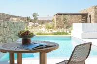 Omvrodektis Village - Private Pools