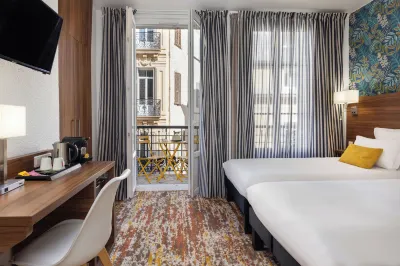 Hotel Khla Nice Các khách sạn gần Bãi Biển Blue