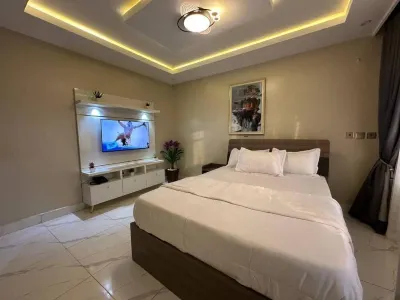 Foyin Hotel And Apartment Hoteles en 