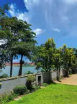 Royal Lake View Gardens Các khách sạn ở 