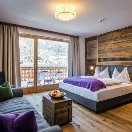 Almlust - Hotel, Apartments, Chalets