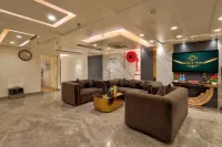 Hotel Kaca Inn - Near New Delhi Railway Station & Connaught Place