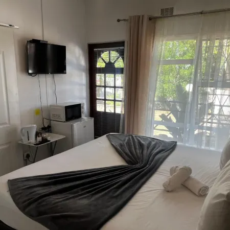 Sagrada Guest House