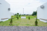 Putih Kaca Villa with Private Pool