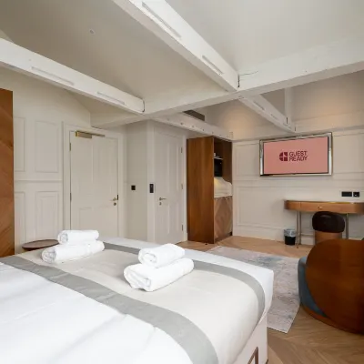GuestReady - Top Floor Retreat in Central London Hotels near Gordon Square