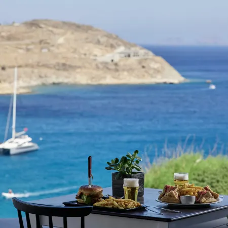 Pietra e Mare - Mykonos Moments