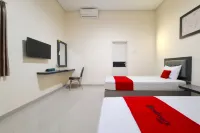 RedDoorz at Hotel Galaksi Ponorogo
