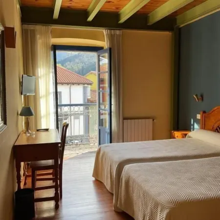 Hotel Cuevas Del Mar