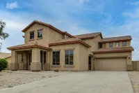 5 Mi to San Tan Mtn: San Tan Valley Group Getaway! - Homestays