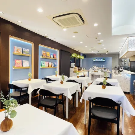 Grand Park Hotel Panex Tokyo Отели рядом с достопримечательностью «Второй выставочный комплекс TRC»