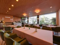 Hachinohe Plaza Hotel - breakfast