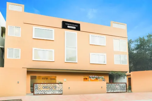Deluxe Kadapa Bypass Sri Vasavee Grand - Bungalows