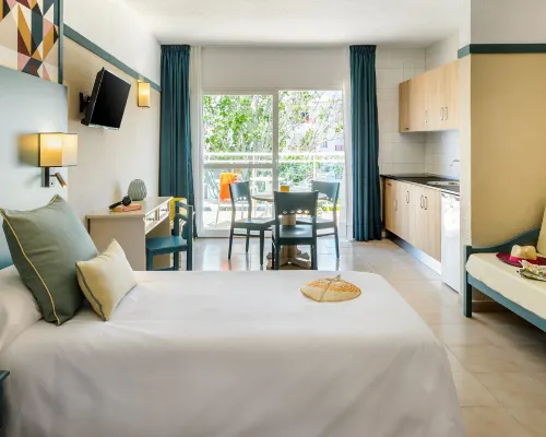 Aparthotel Vibra Club Maritim Hotels near Sa Talaiassa
