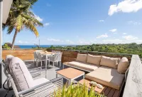 Rincon Surf Club - Beachside & Pool