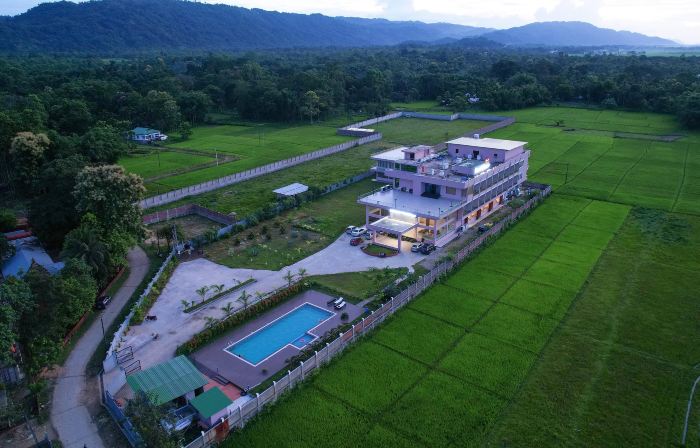 Finn's Weaver Resort, Kaziranga