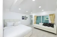 Sellin Onsu Swimming Pool Pension - spa