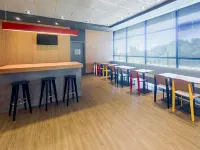 宜必思瓜伊巴酒店 - 早餐