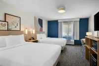 Spark by Hilton Grapevine DFW North - Gym
