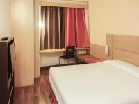 ibis Sertaozinho - parcheggio