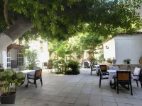 White Garden Hotel-Adult Only