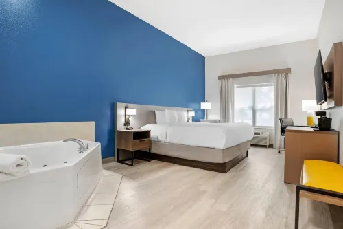 Comfort Inn & Suites