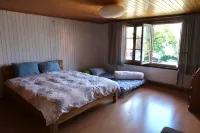 Lakeview Chalet 1 , Därligen - Chalets