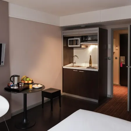 Résidence Mercure Paris la Défense Grande Arche Отели в г. Нантер