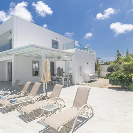 Protaras Holiday Villa CCV4