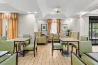 Quality Inn Lake City - موقف سيارات