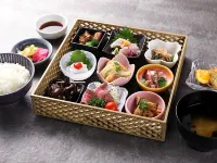 月のホテル - 朝食
