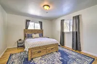 Updated Rustic Retreat Cabin Walk to Payette Lake - parking