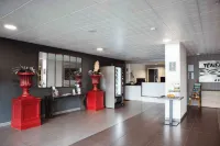 Ténéo Apparthotel Bordeaux Mérignac - Aéroport - Kitchen