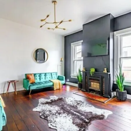 Jungle House Luxury Stays - Downtown Chillicothe