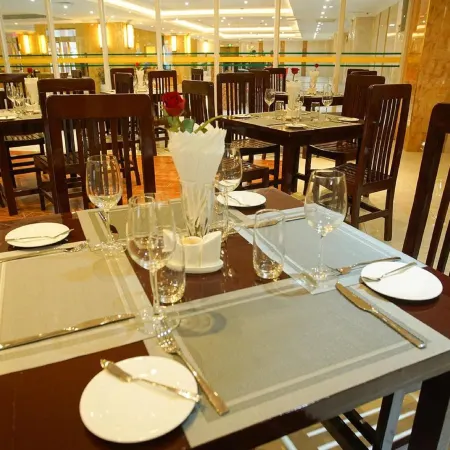 Grand Park Hotel